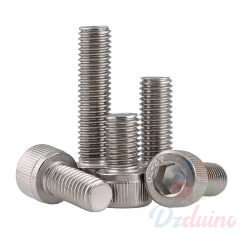 DIN912 cup head hex screw M3*15