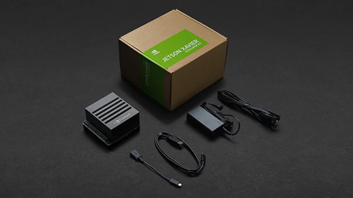 Jetson AGX Xavier Developer Kit 64GB (NVIDIA)