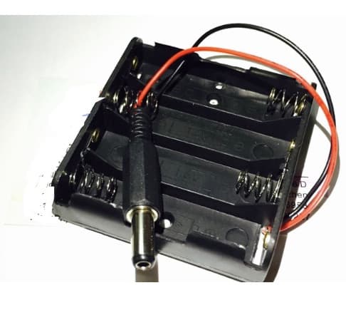 Battery Holder - 4xAA  with DC connector — image 1