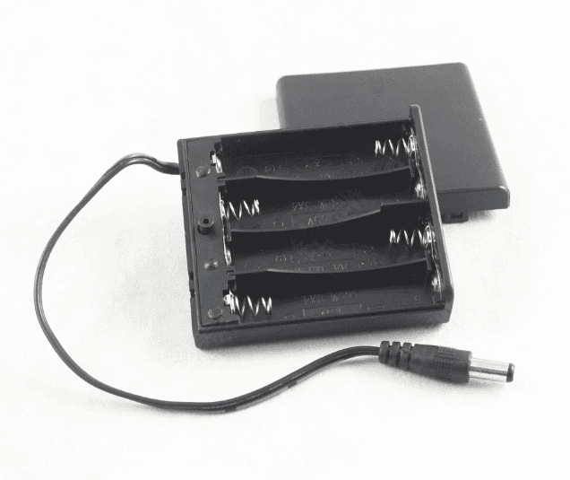 4xAA Battery Holder With Switch and DC connector — image 1