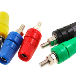 4mm Prise Banane Femelle M4*36 20A 4mm Prise Banane Femelle M4*36 20A