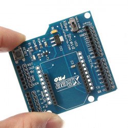 Carte d'extension Xbee V03 compatible avec le module Bluetooh Bee Carte d'extension Xbee V03 compatible avec le module Bluetooh Bee