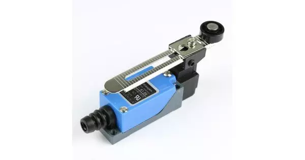 Lot 2 Interrupteurs Fin De Course ME-8108 Piston Plongeur Momentané NC+NO 220V 5A - Pour CNC, Portes Automatiques Et Automatisation