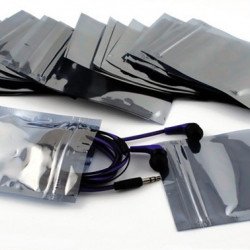 90x130mm + 20MM Sachet Zip  Antistatique  90x130mm + 20MM Sachet Zip  Antistatique