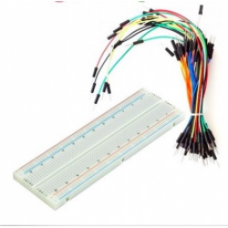 Plaque d'essai MB-102 830 + 65 pcs Câbles de connexion Plaque d'essai MB-102 830 + 65 pcs Câbles de connexion