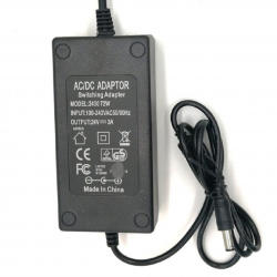 Adaptateur 24V 10A avec connecteur DC Adaptateur 24V 10A avec connecteur DC