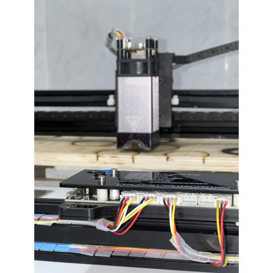 Machine de découpe et de gravure Laser 80W