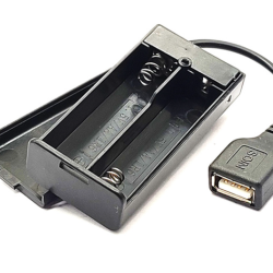 2XAA supports de piles  avec port d’alimentation USB 2XAA supports de piles  avec port d’alimentation USB