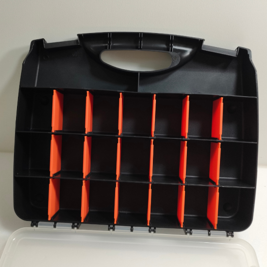 Caisse à outils en plastique – 22 casiers – Lamboss